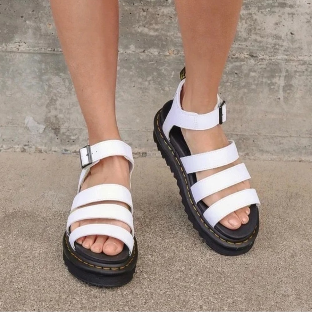 DR. MARTENS WHITE BLAIRE Strappy Leather PLATFORM WOMEN SANDALS SIZE 8